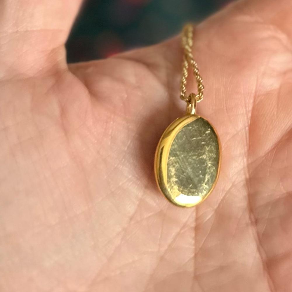 Missoma Savi Ridge Black Onyx Pendant Necklace Gold Vermeil NWOT Discontinued - Picture 13 of 16